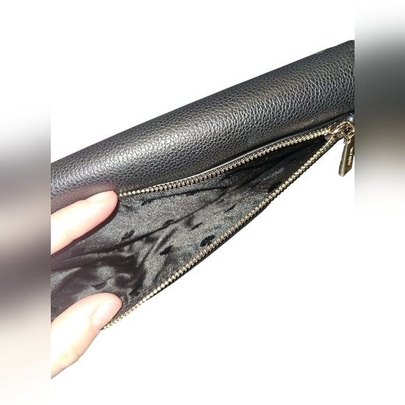 *NWT* BLACK KATE SPADE WALLET WITH GOLD LETTERING - Picture 2 of 4